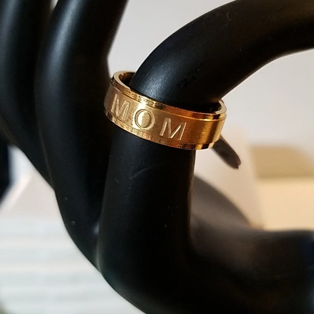 MOM Gold Tone Band